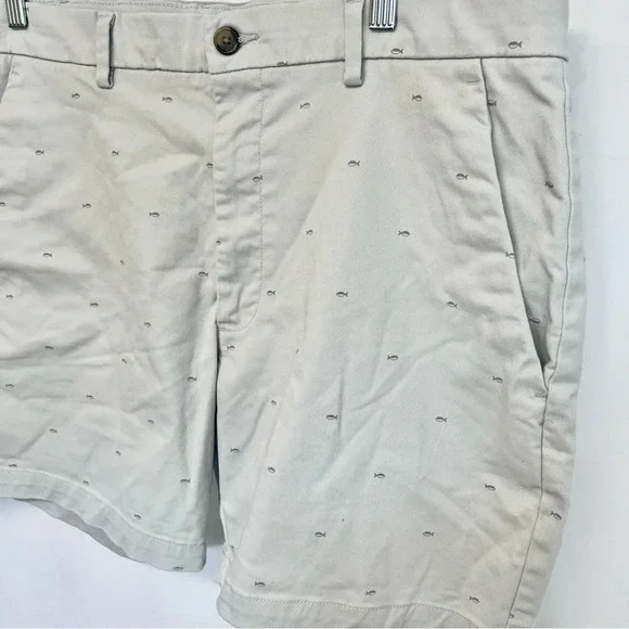 St Johns Bay Temp Flex 7” Chino Shorts Mens Size 38 Nice Stretch Grey Fish - Picture 7 of 9